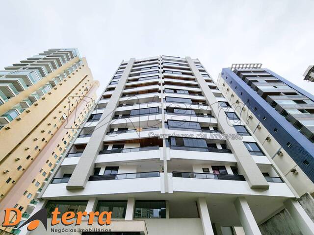 #662 - Apartamento para Locação em Vila Velha - ES